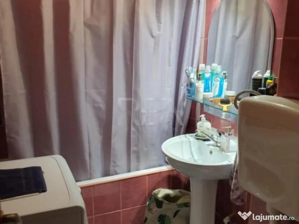 2 camere, et 7/8, 50 mp-Drumul Taberei, Mall Plaza 