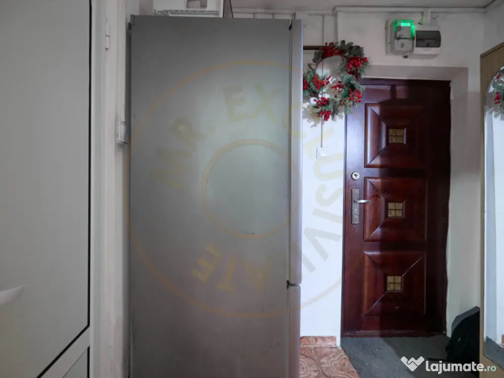 Apartament 3 Camere Trivale, strada Bradului- etaj 1, 