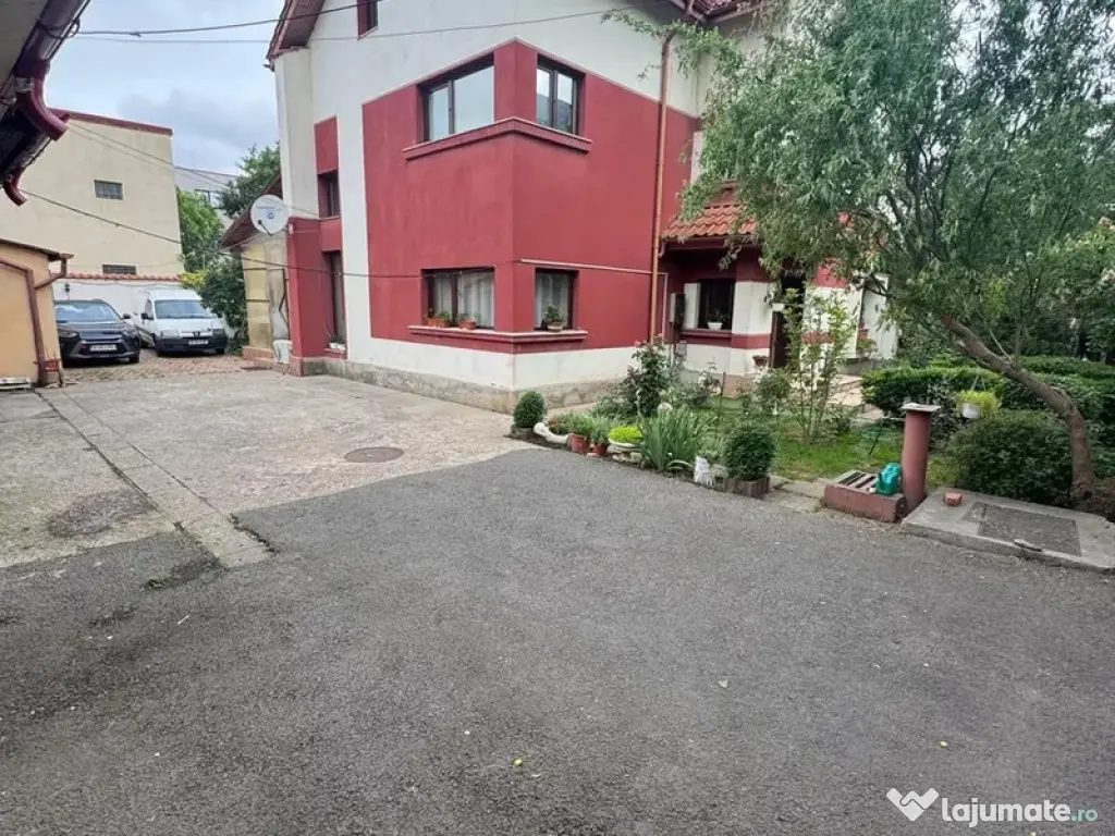 Casa,7cam,curte 650 mp.Cazare salariati.Camin batrani.etc..