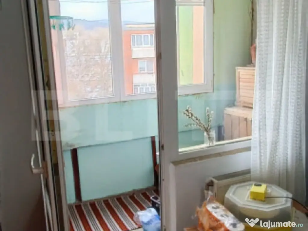 Apartament cu 3 camere, 2 bai, complet mobilat, Ludus, Centr 