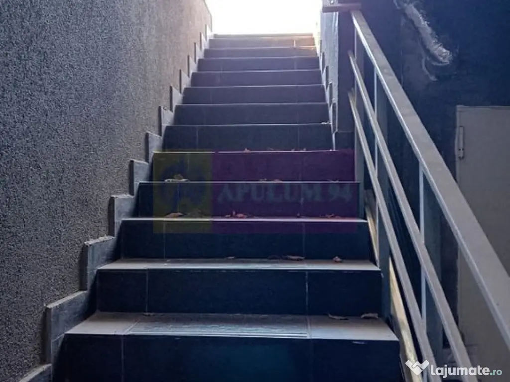 Spatiu 106 mp demisol, intrare separata, utilitati inclus...