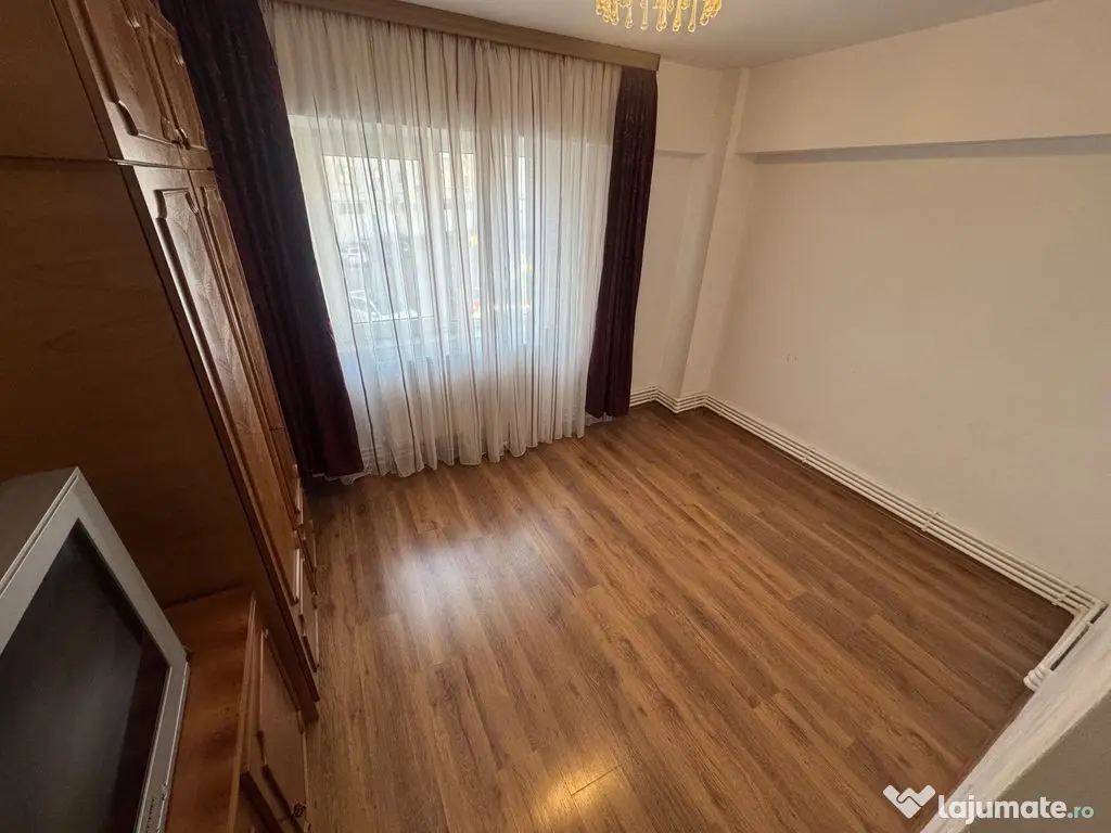 Apartament 2 camere zona Intersectie Dacia 