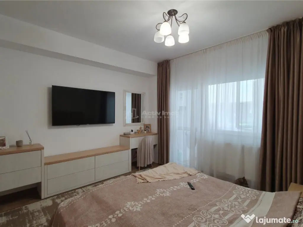 Apartament - 4 camere - 80 mp - Burdujeni - Moldova 