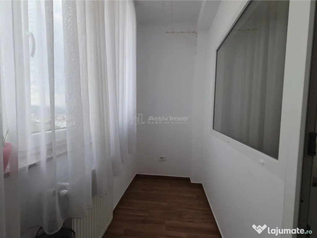 Apartament - 4 camere - 80 mp - Burdujeni - Moldova 