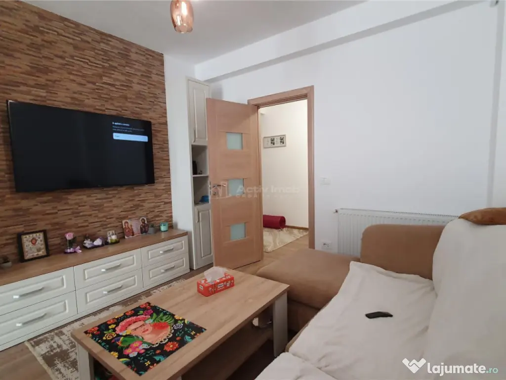 Apartament - 4 camere - 80 mp - Burdujeni - Moldova 