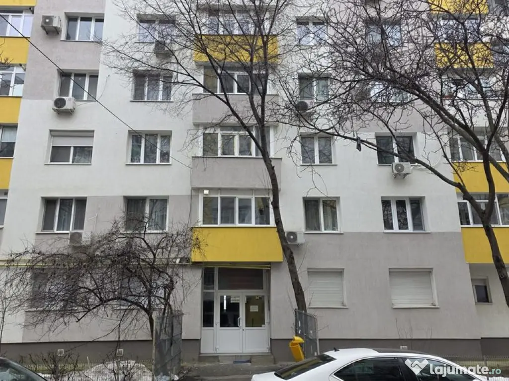 Apartament 3 camere decomandat 65 mp utili Bloc 1984 reab... 