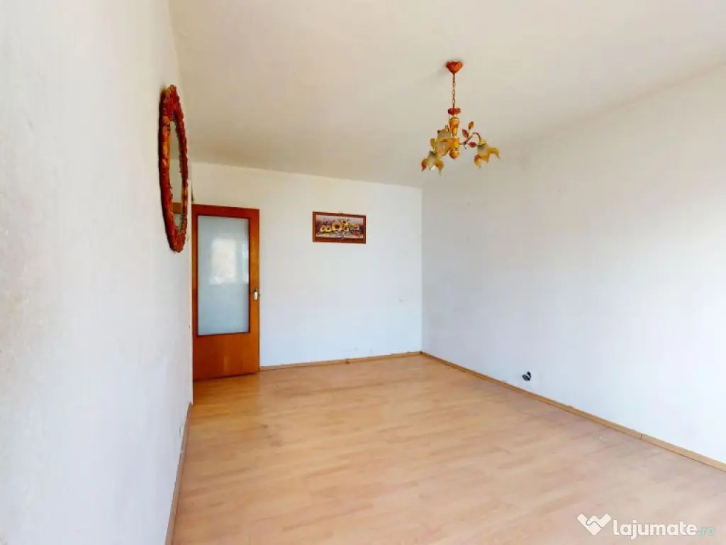 Apartament 3 camere decomandat 65 mp utili Bloc 1984 reab... 