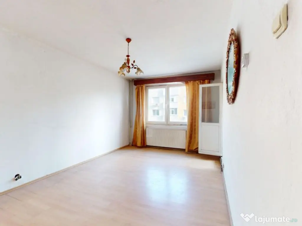 Apartament 3 camere decomandat 65 mp utili Bloc 1984 reab... 