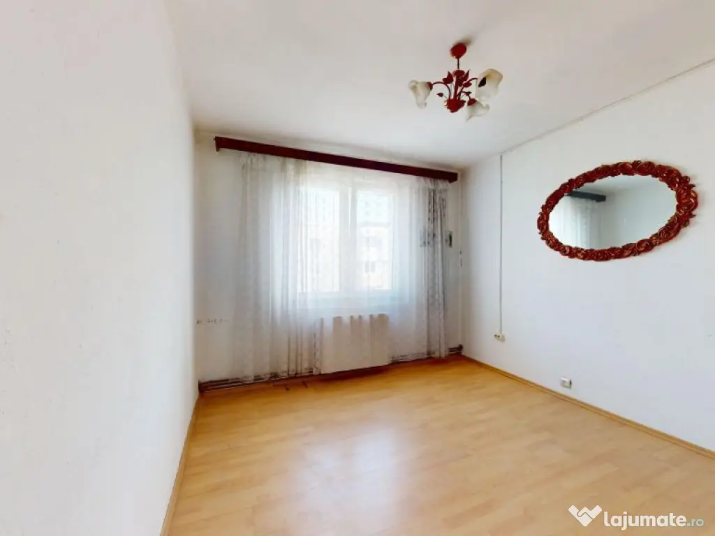 Apartament 3 camere decomandat 65 mp utili Bloc 1984 reab... 