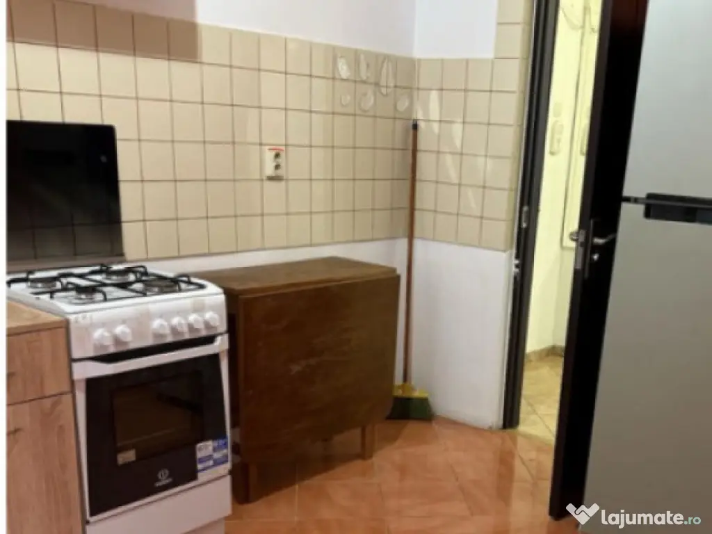 Apartament 3 camere, 88 mp, zona 9 Mai