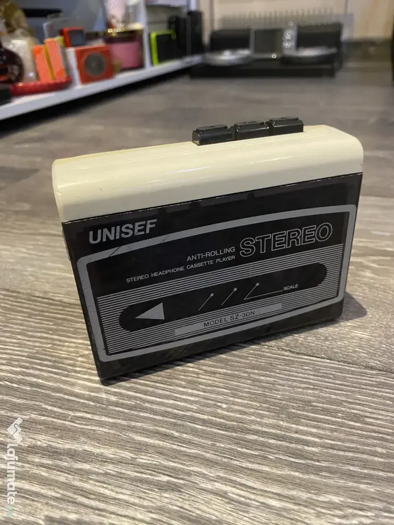 Walkman Vintage UNISEF SZ-30N 