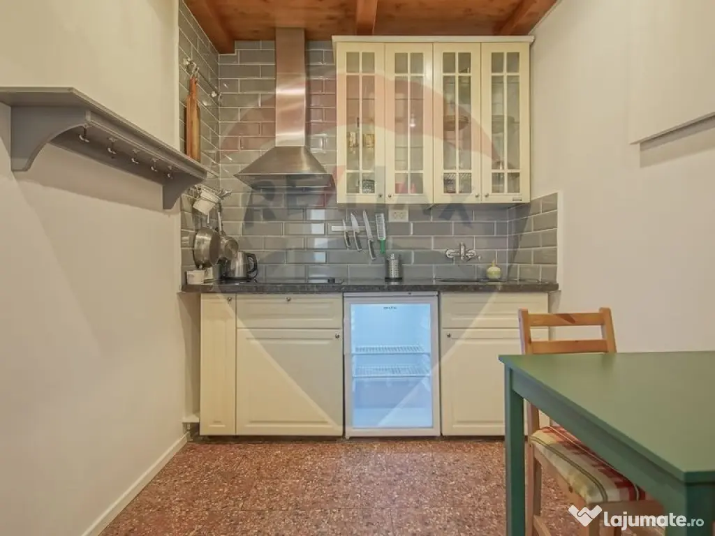 DE INCHIRIAT - Garsoniera in zona Centrul Istoric 