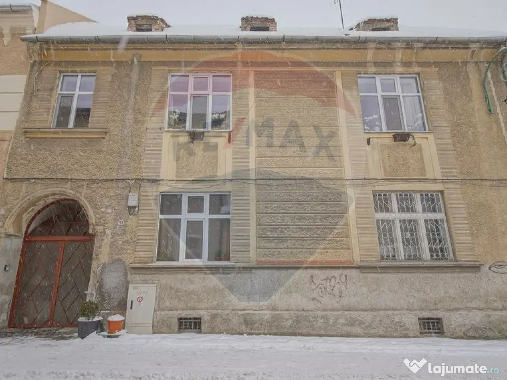 DE INCHIRIAT - Garsoniera in zona Centrul Istoric 