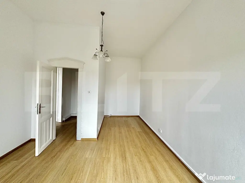 Apartament 4 camere, 170 mp, zona Neptun