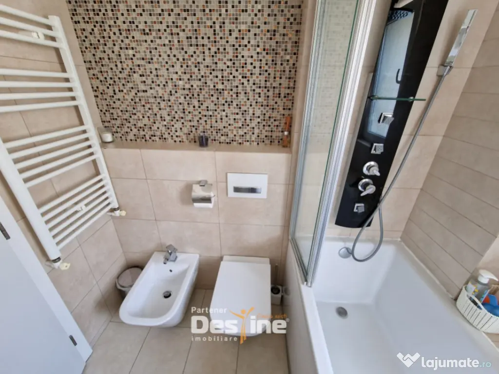 Chirie, Apartament 3 camere + LOC DE PARCARE 