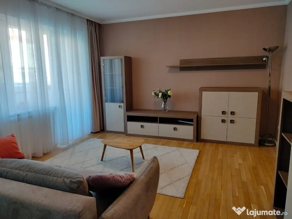 Apartament 3 camere în centrul vechi Sibiu 