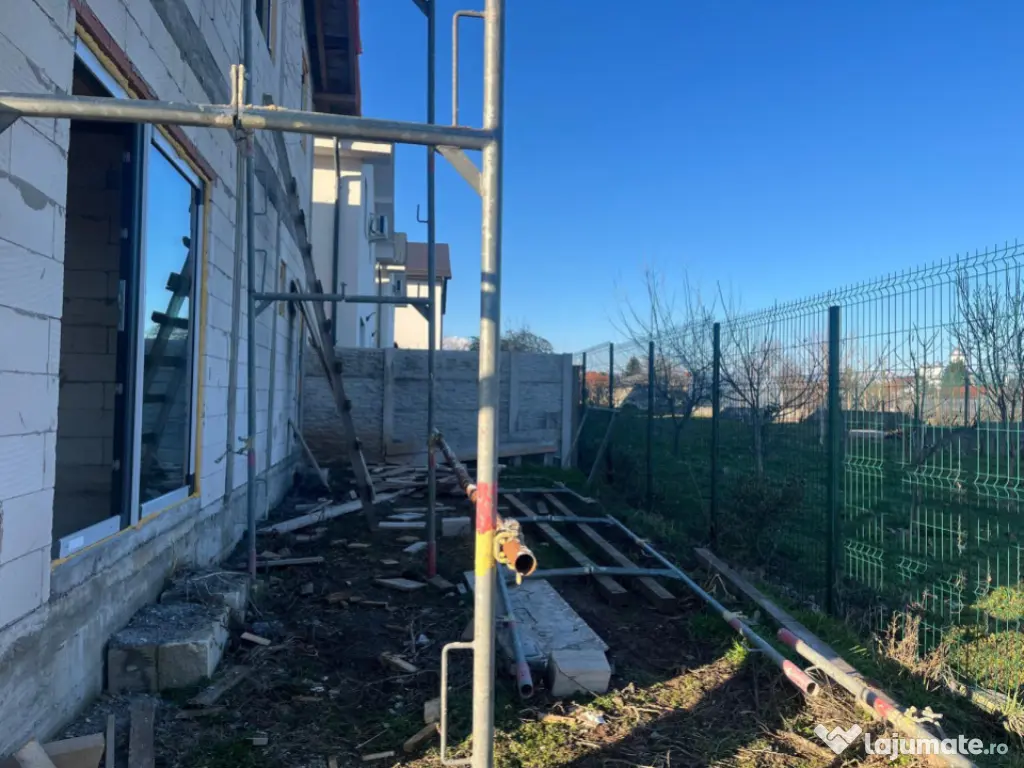 Casă semi-finisată P+M, 170 mp utili, 311mp teren, zona Ca