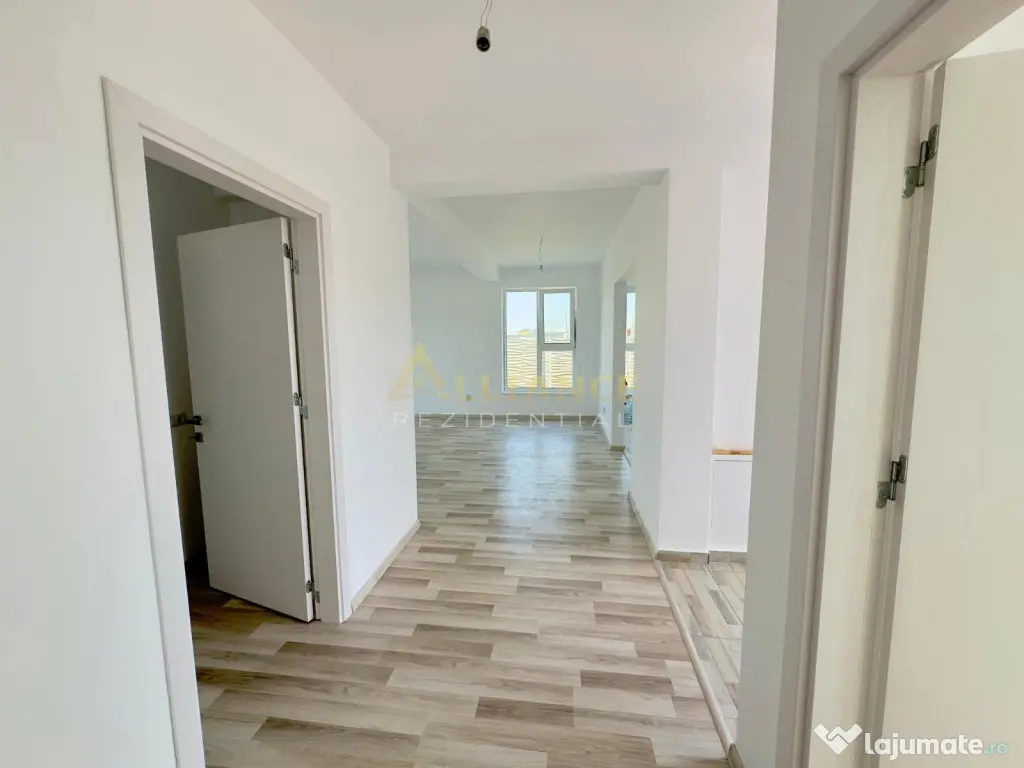 De v#226;nzare casa individuala - 3 camere-2 bai- teren 376