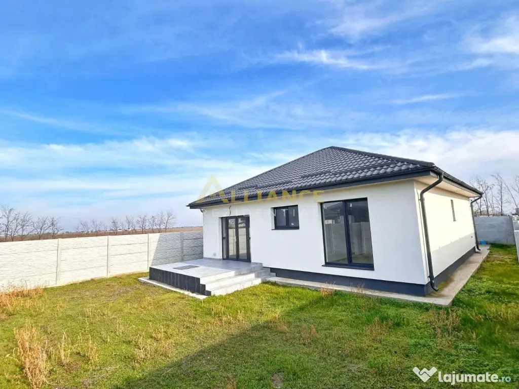 De v#226;nzare casa individuala - 3 camere-2 bai- teren 376