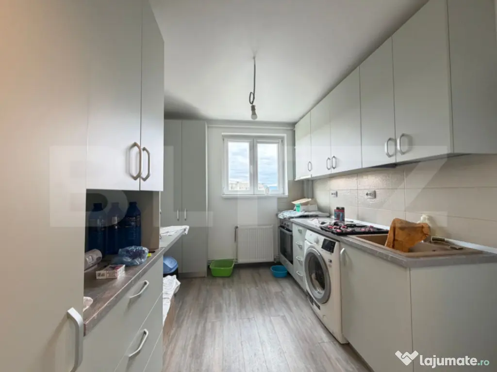 Apartament 3 camere, 62 mp, zona Micro I 