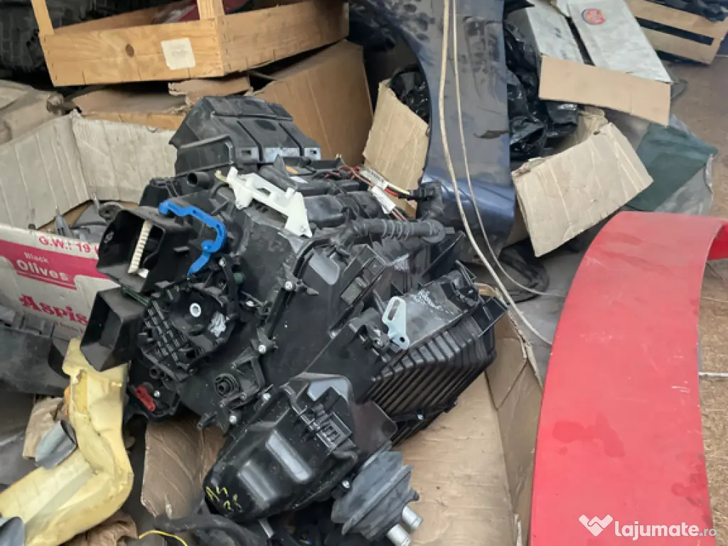 Carcasa aeroterma audi a 4 b8 an 2011