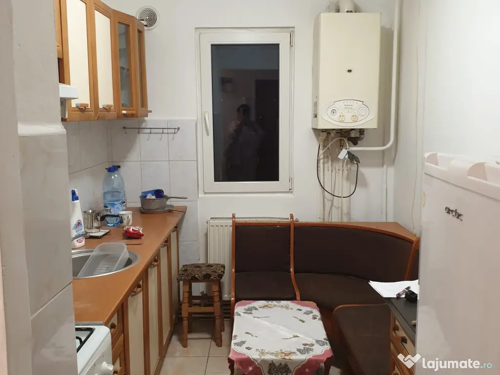 Ap. 3 camere Decomantat Blvd Tutora