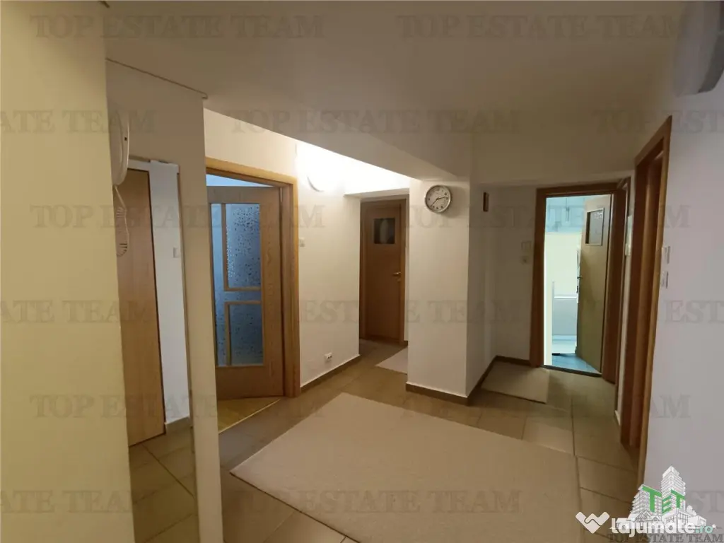 Apartament generos de 3 camere Turda- vedere spre parcul Re
