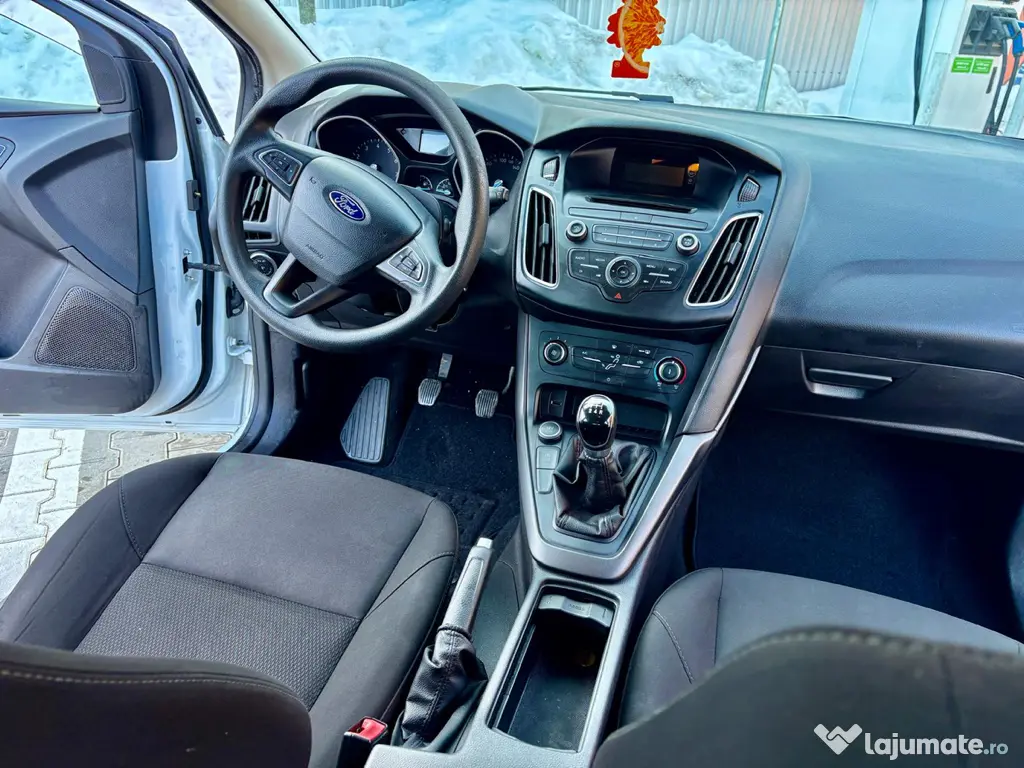 Ford Focus 1.0 Eco Boost start stop trend Inscris RO RaR