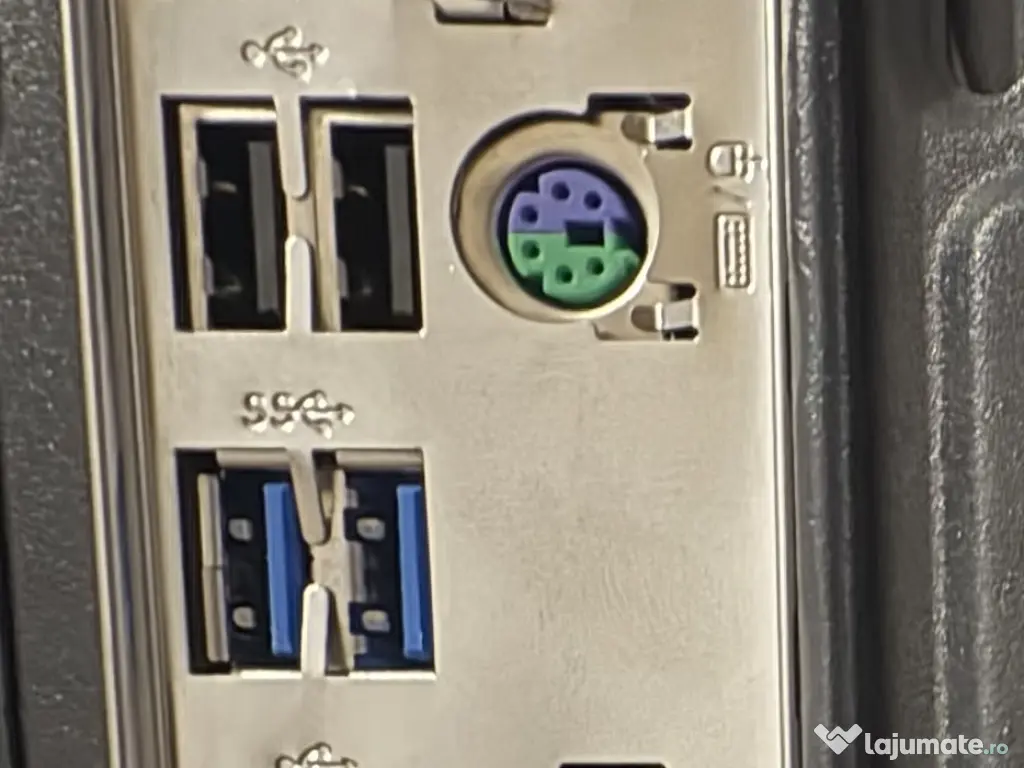 Vând pc nou cu garanție