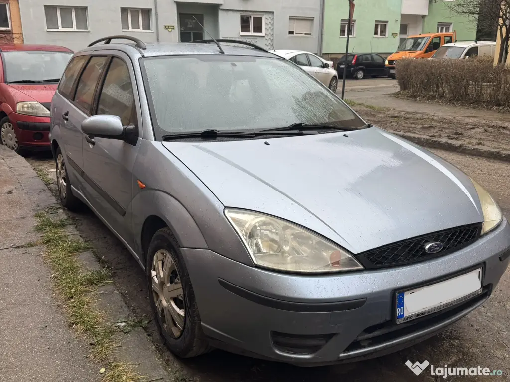 Vând Ford Focus 2004