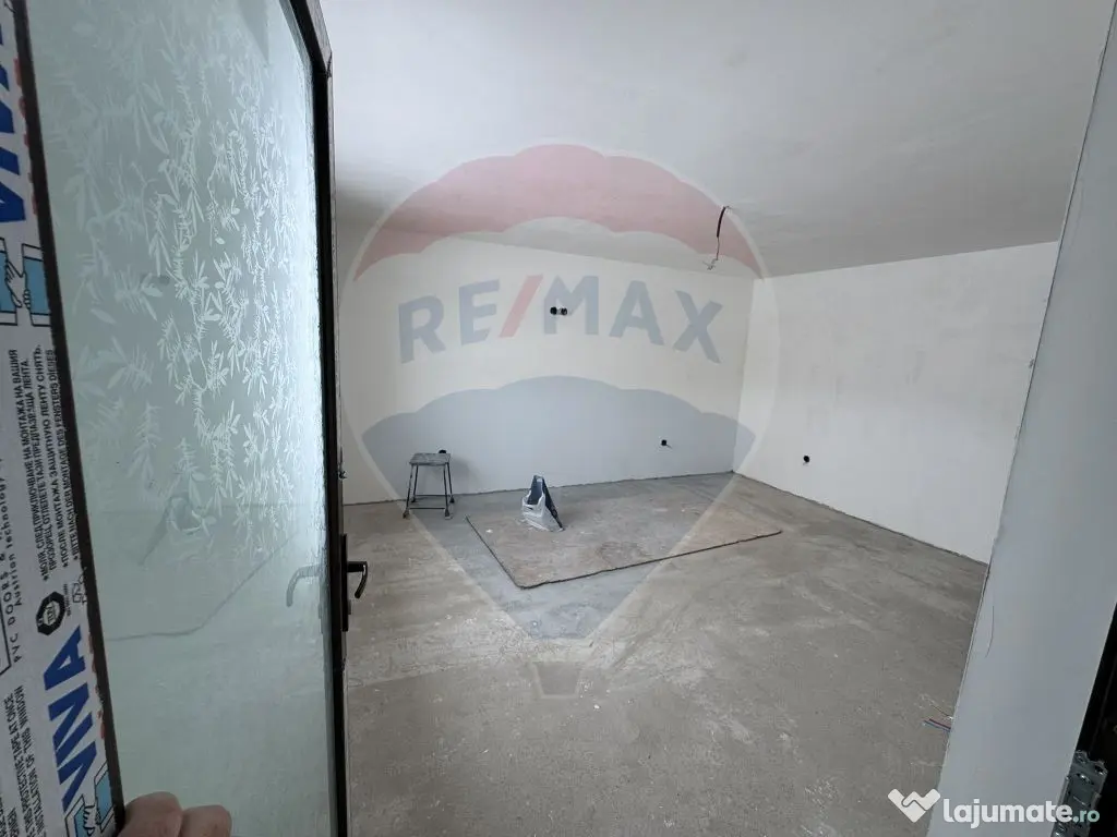 Casă / Vilă cu 6 camere de vânzare