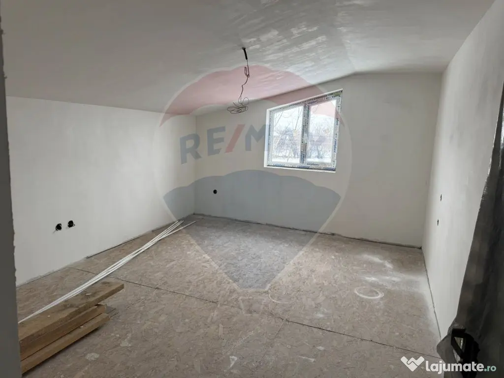 Casă / Vilă cu 6 camere de vânzare