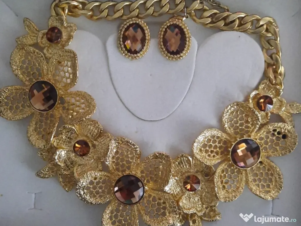 set colier și cercei 