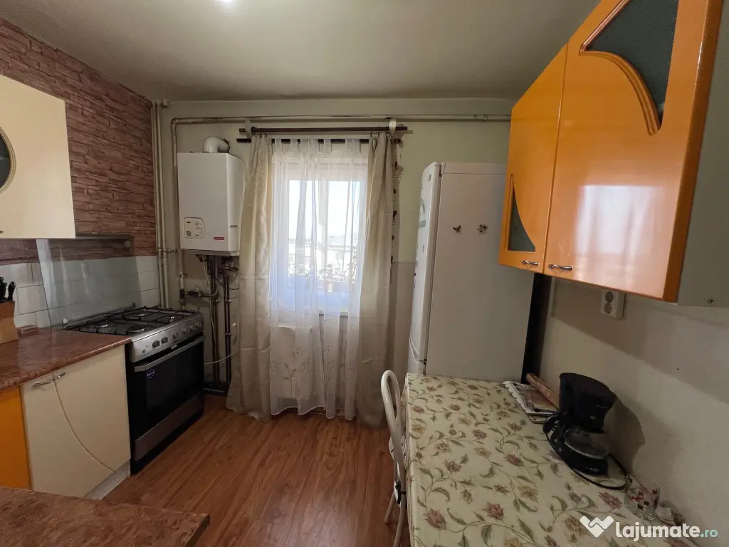 Apartament 2 camere decomandat, 50 mp, 2 balcoane – Mioveni 