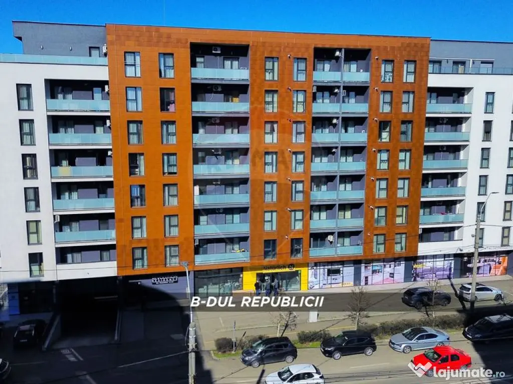 Apartament cu PRIVELISTE CATRE PARC 