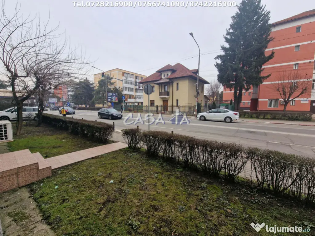 Închiriere apartament 3 camere , situat în Târgu Jiu, Str 