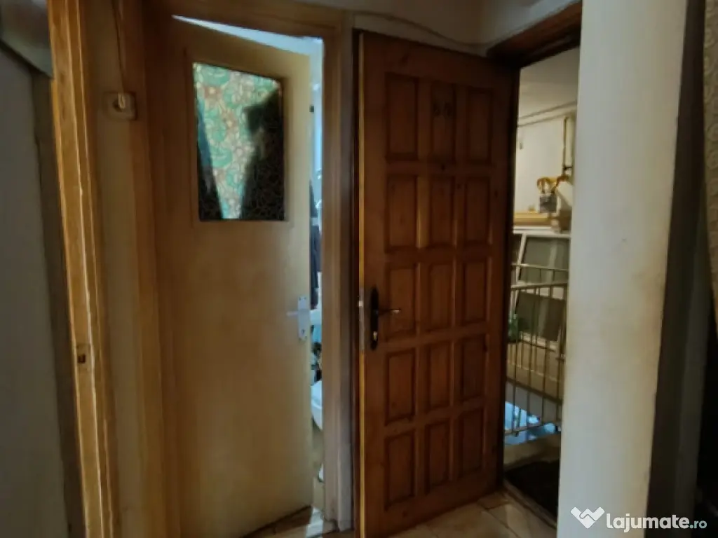 Apartament 3 camere, zona vest 