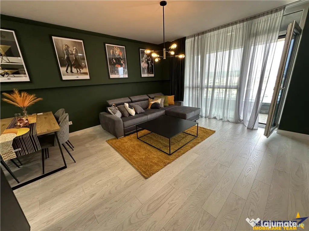 FILM!Boutique LUX, terasa cu view, design de colectie,dotari 