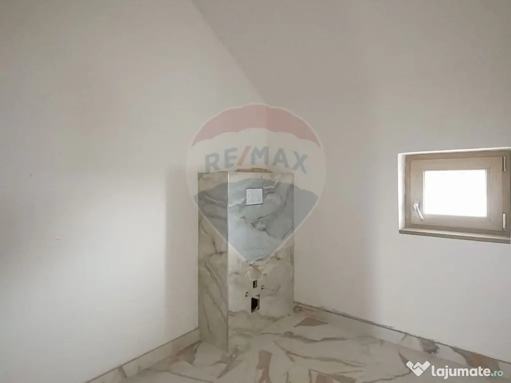 COMISION 0%! Casă noua cu 5 camere de vânzare in Tarlun... 