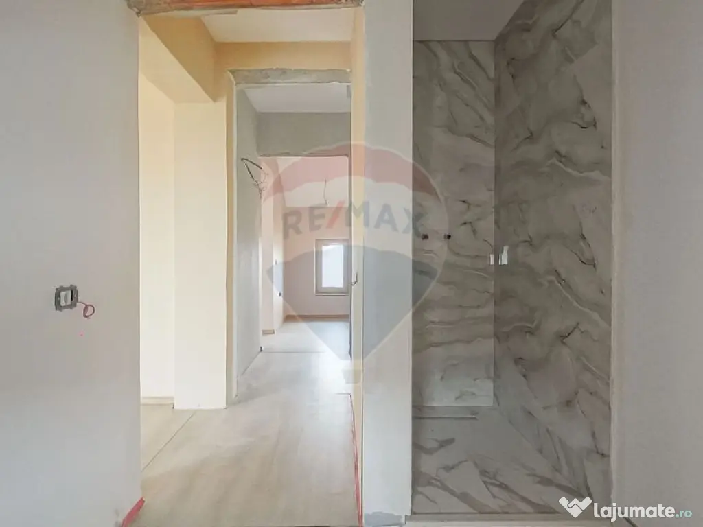 COMISION 0%! Casă noua cu 5 camere de vânzare in Tarlun... 