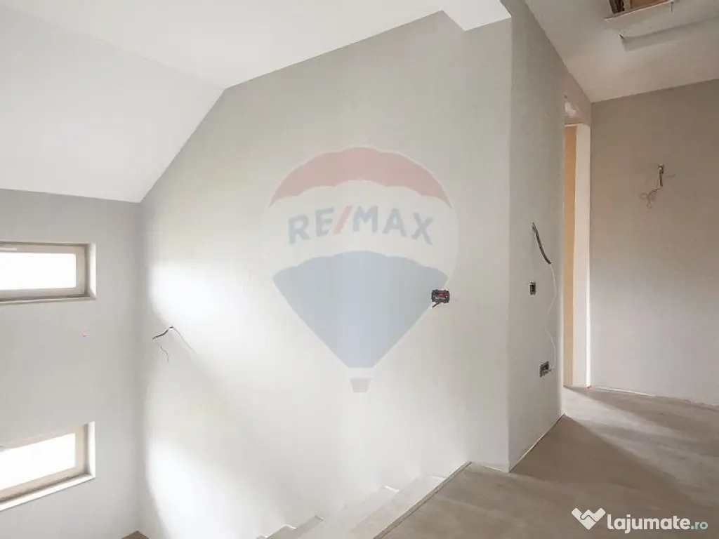 COMISION 0%! Casă noua cu 5 camere de vânzare in Tarlun... 