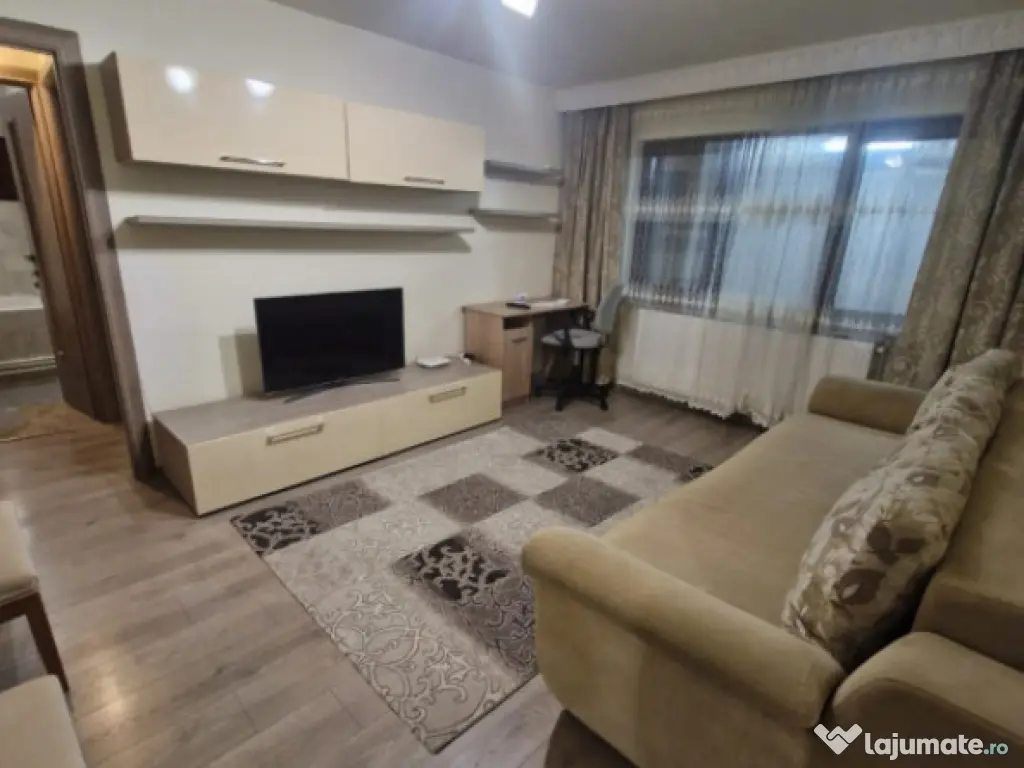 Apartament 2 camere, 39.00 mp, zona Rovine 