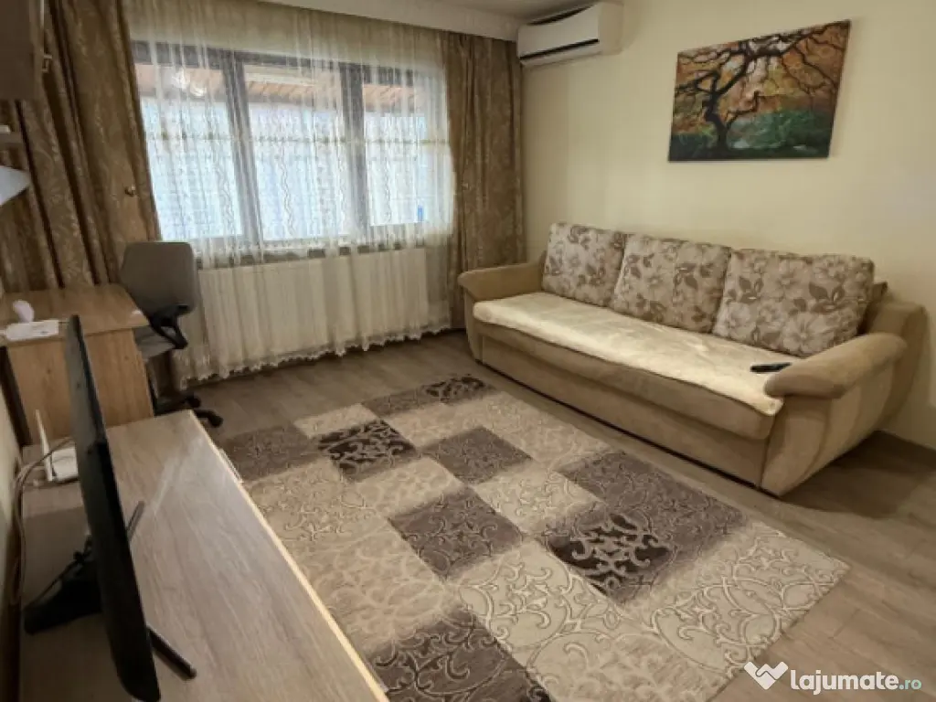 Apartament 2 camere, 39.00 mp, zona Rovine 