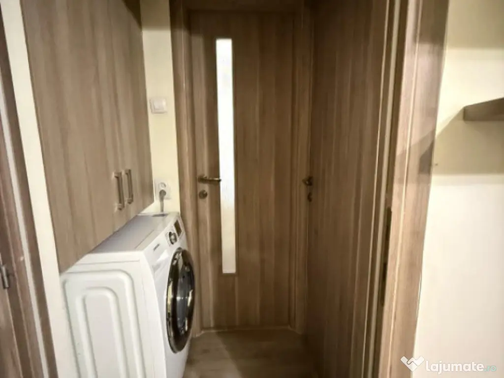 Apartament 2 camere, 39.00 mp, zona Rovine 