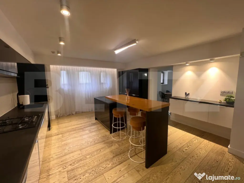 Casă interbelică, 405 mp utili, curte 1300 mp, zonă 1 Mai 