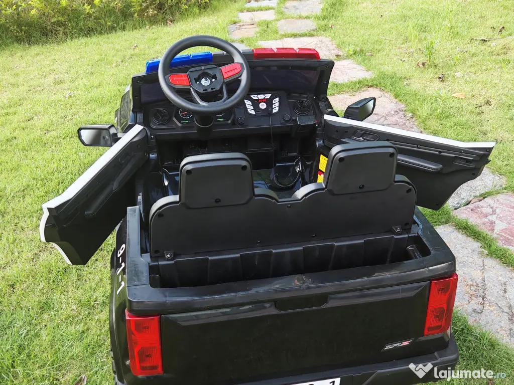 Masinuta electrica pt 2 copii Kinderauto Police Patrol 4x200w, 24V Black 