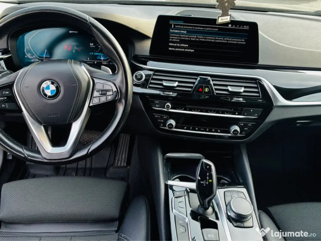 BMW 530e xDrive iPerformance 