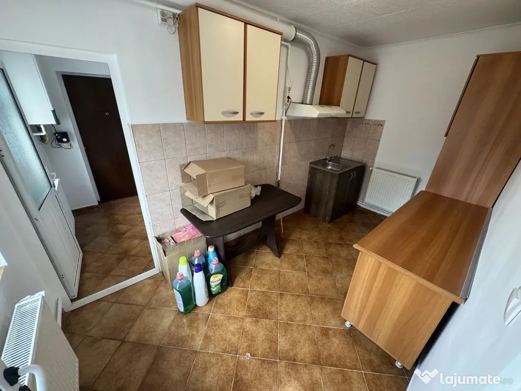 Casă 120 mp + casă 49 mp, teren 640 mp, deschidere 15 m... 