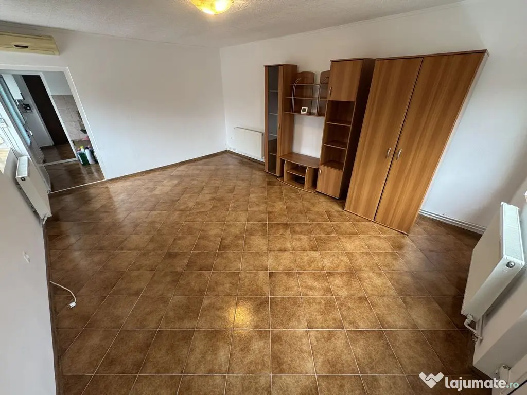 Casă 120 mp + casă 49 mp, teren 640 mp, deschidere 15 m... 