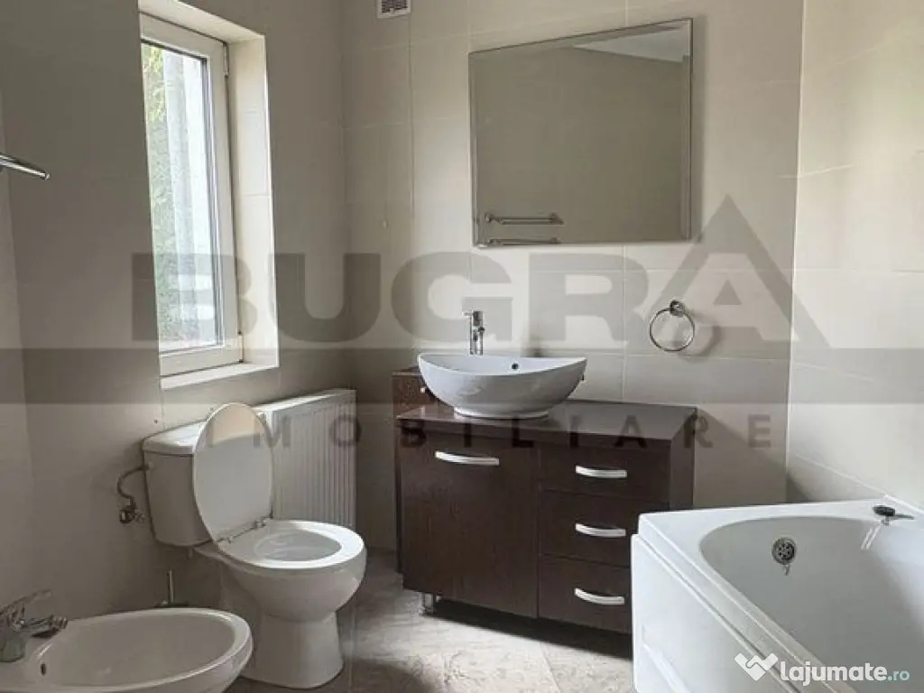 Casa finisata modern langa Platinia, 70mp, 200mp curte si...